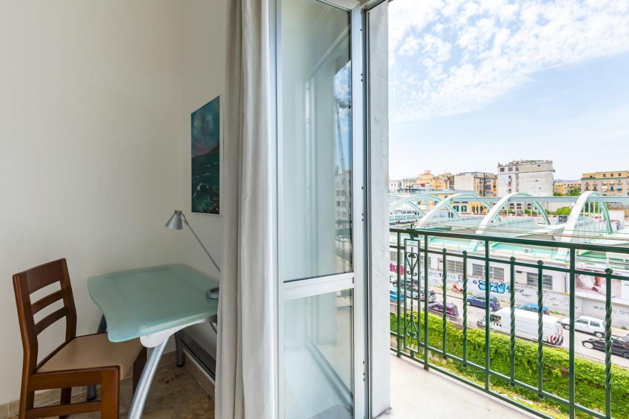 Rione Emanuele III - 4 Bedroom Apartment Неаполь Экстерьер фото
